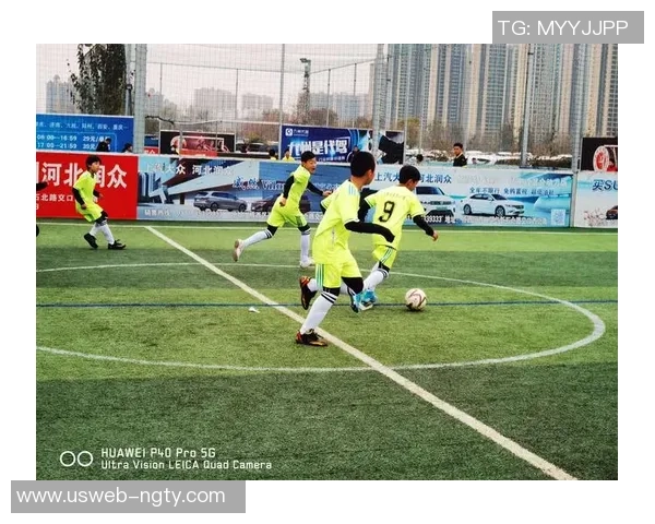 激情四溢的足球主题曲MV带你领略绿茵场上的梦想与荣耀